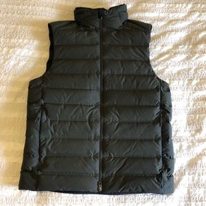 Men’s Lululemon Navigation Down Vest